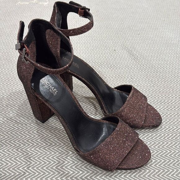Michael Kors Shiny Brown Leela Heel Size 9 - Picture 1 of 5